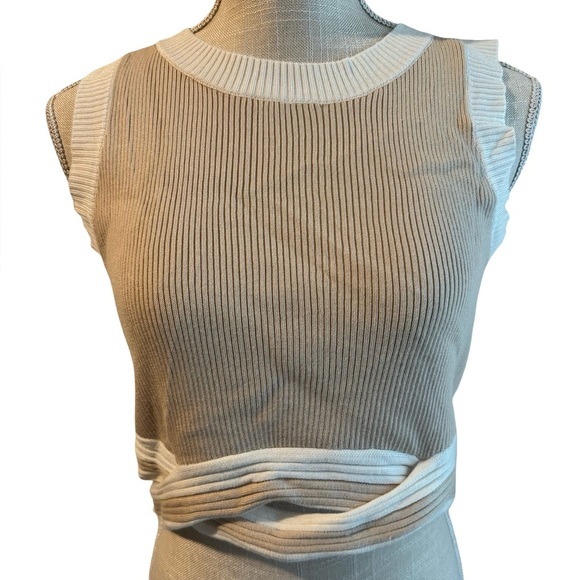 molly green Tops - Molly Green Tan and Cream Sleeveless Cropped Top